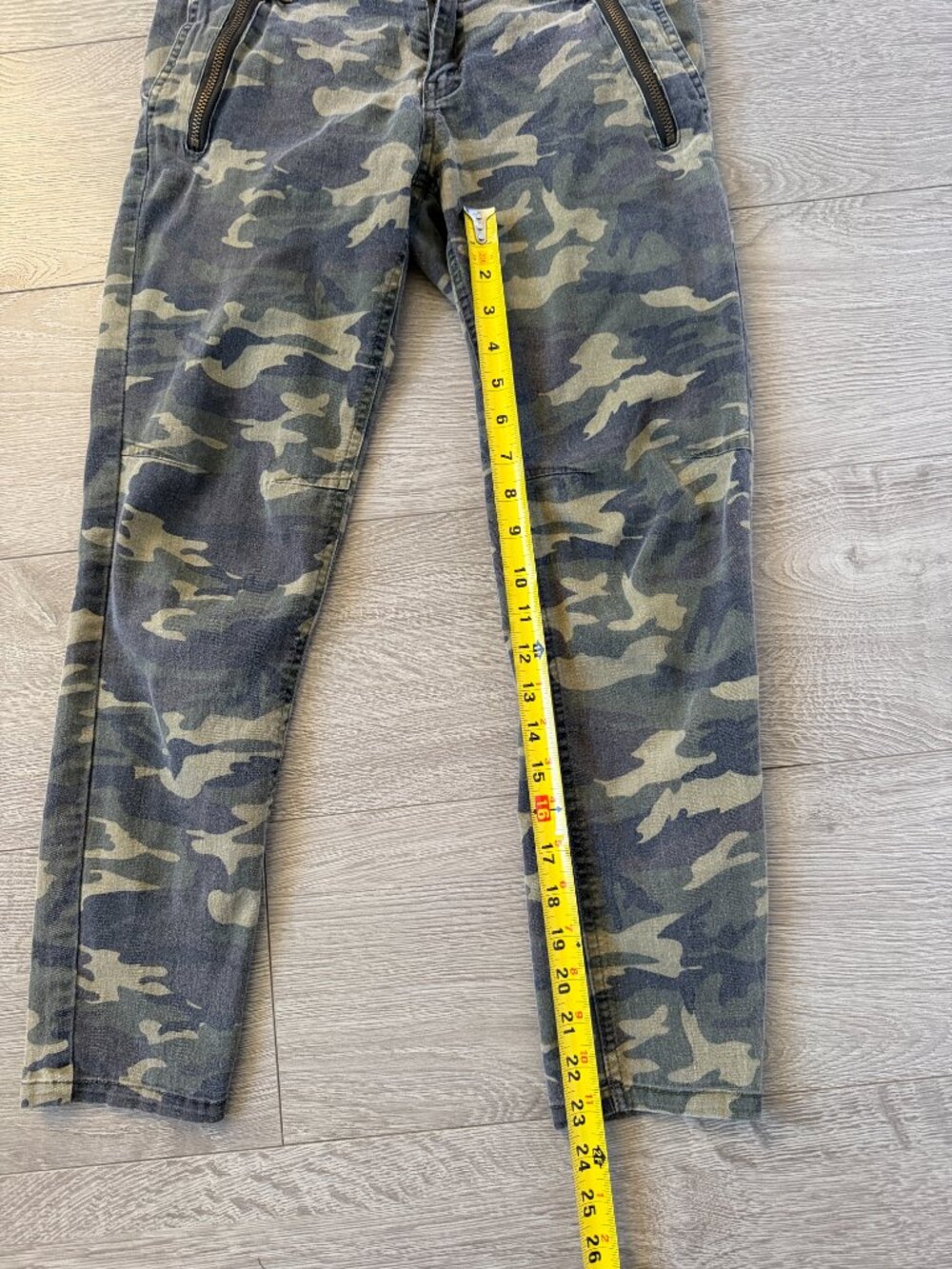 Forever 21 XXI Women's Camo Skinny Cargo Pants Army Green Size M - Picture 8 of 9
